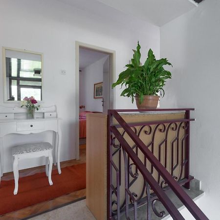 Anamarija Apartments Near The Beach And The Fantastic Adria Sea With Over 10 Small Islands Close By Funtana Exterior foto